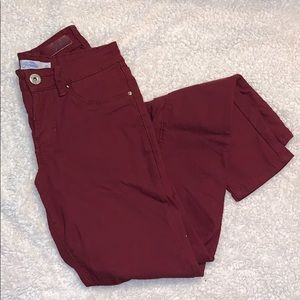 SOLD ✨ Size 4 Maroon Jeggings